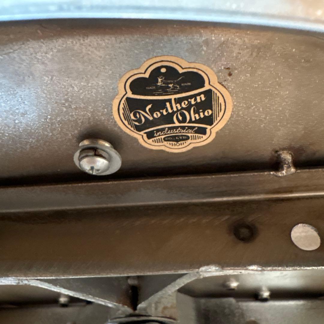 【※mitman】インダストリアルスタイル　高さ調節可能スツール