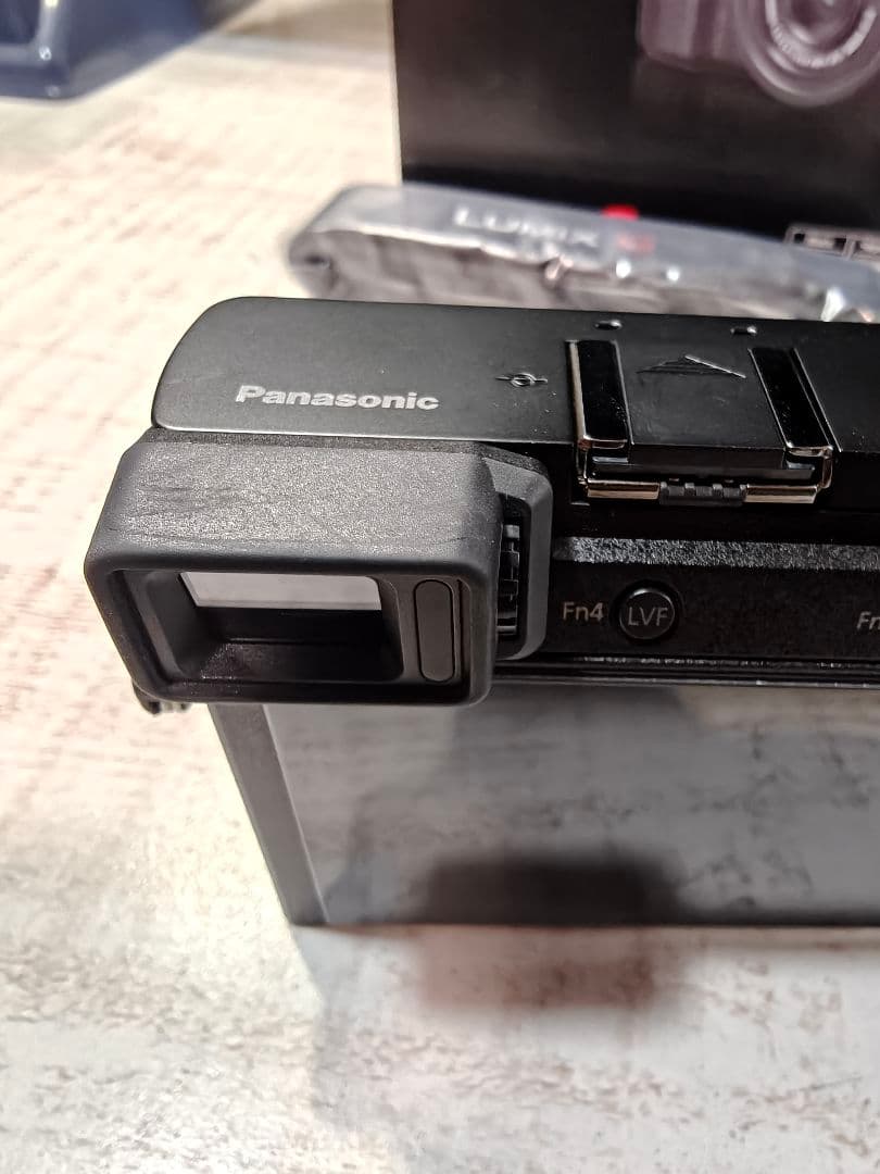 LUMIX DMC-GX7MK2 シャッター回数1070