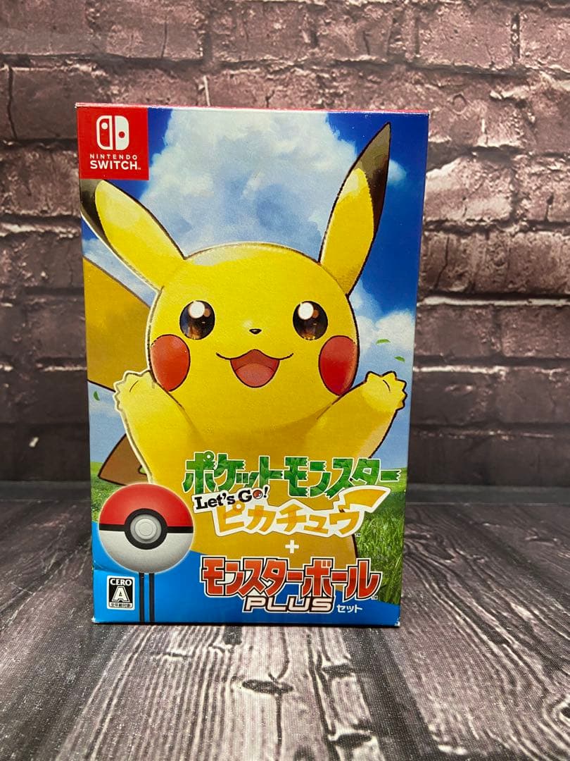 Let's Go! ピカチュウ + モンスターボール Plus ミュウ入り