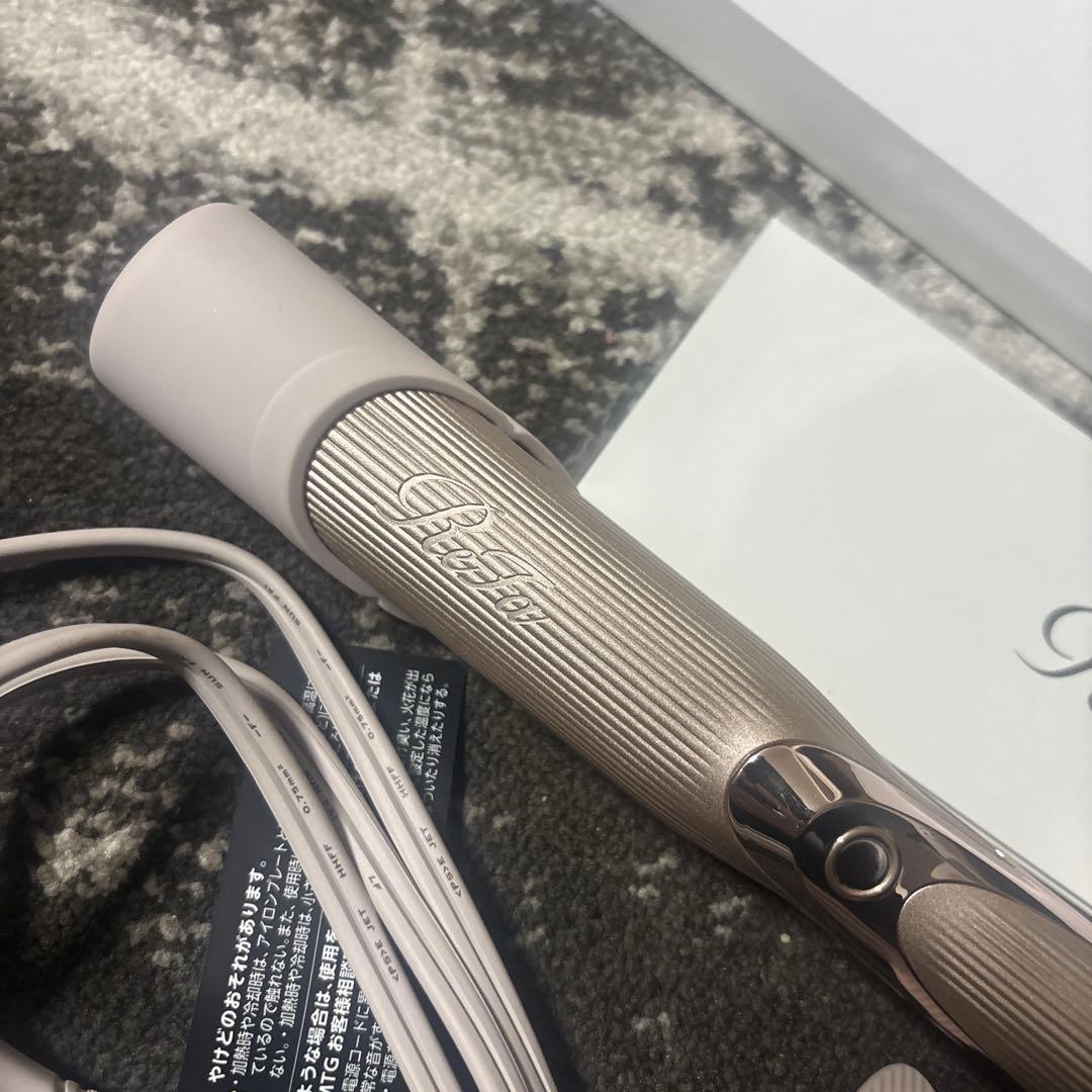 c*☆様 ReFa ストレートヘアアイロンプロ＋