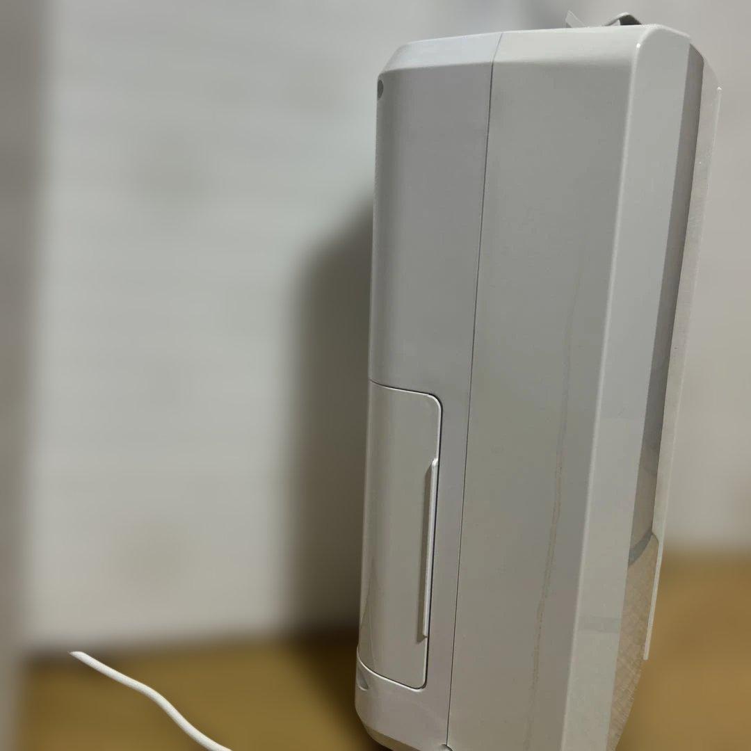 山善 衣類乾燥除湿機 YDC-C601(W)ホワイト 2022年製