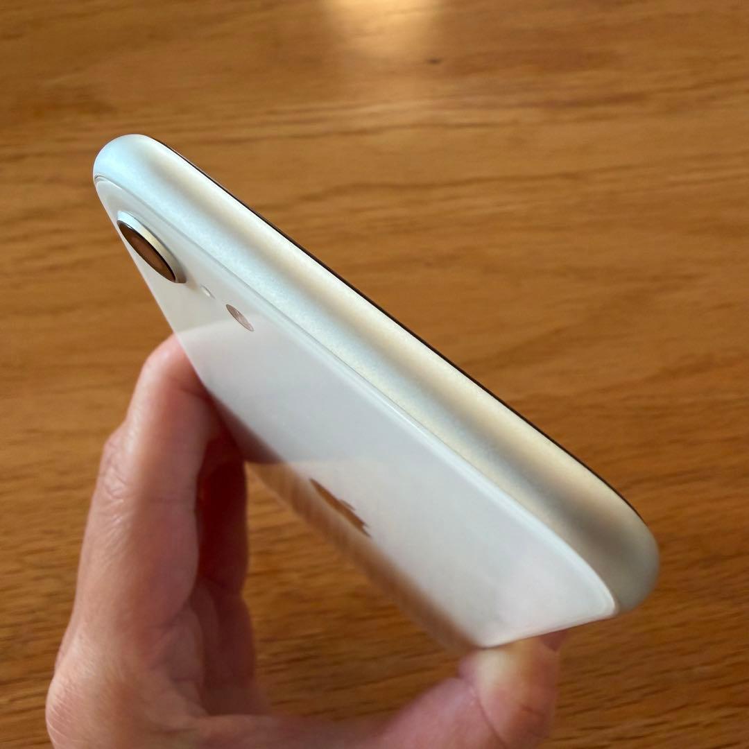 iPhone SE2 ホワイト 128GB SIMフリー