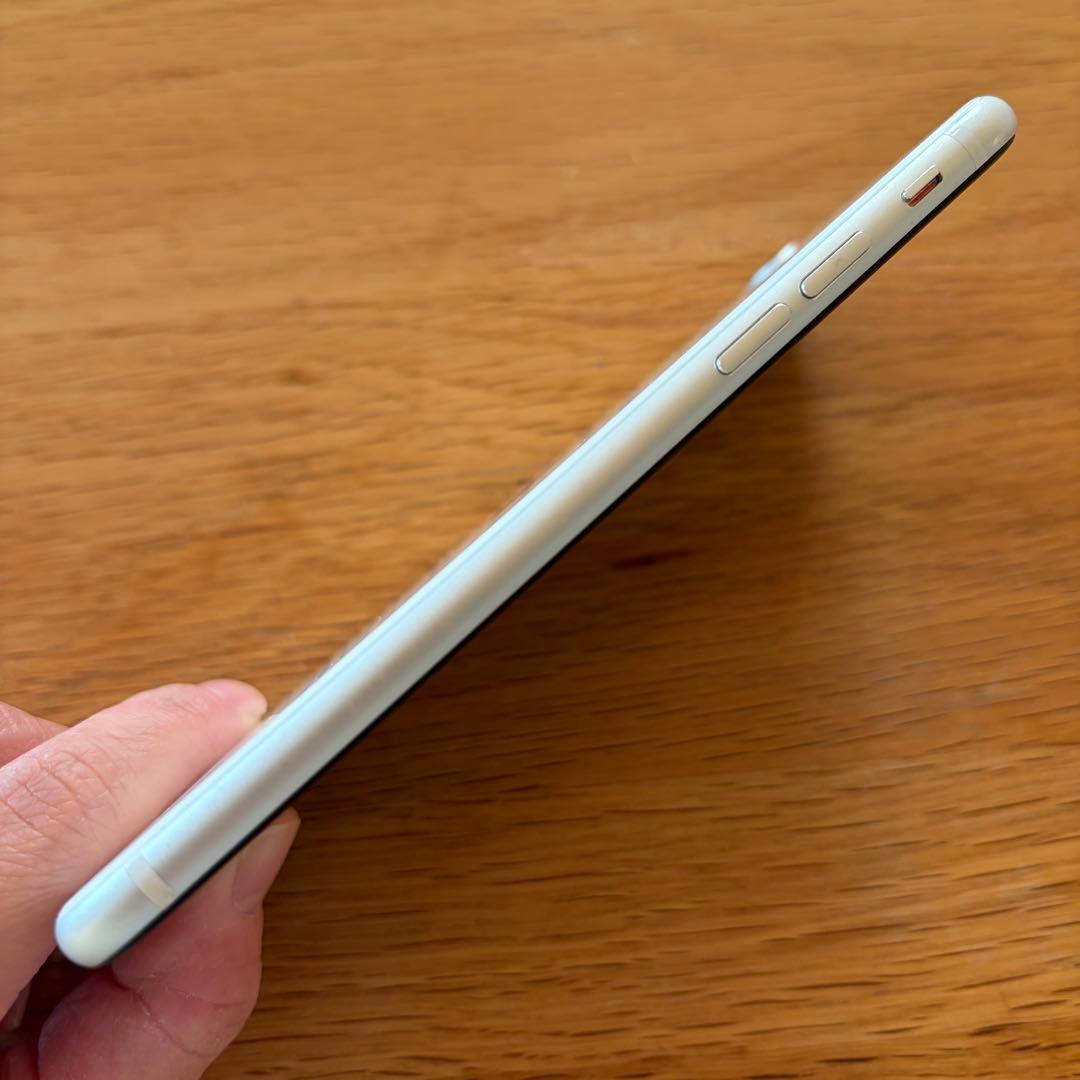 iPhone SE2 ホワイト 128GB SIMフリー