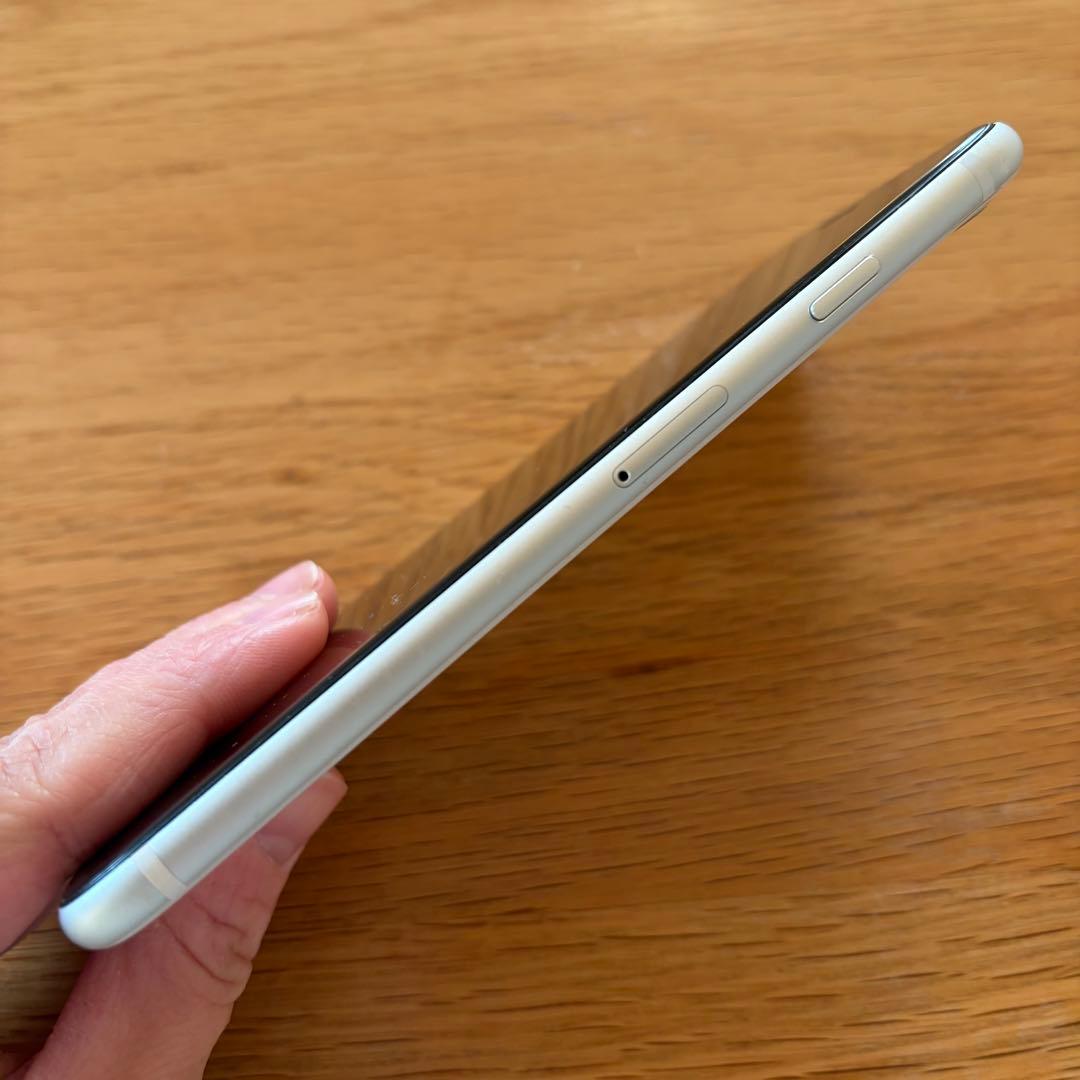 iPhone SE2 ホワイト 128GB SIMフリー