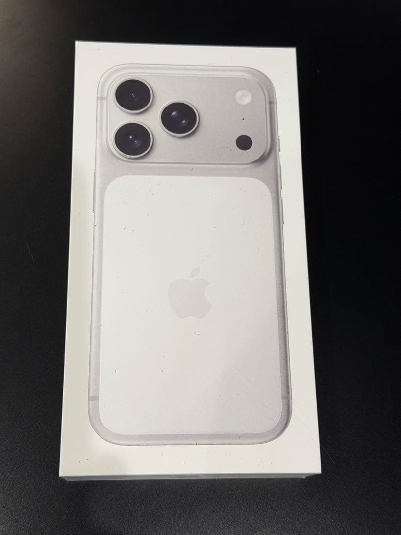 【新品未開封】iPhone17Pro512GB SIMフリー シルバー