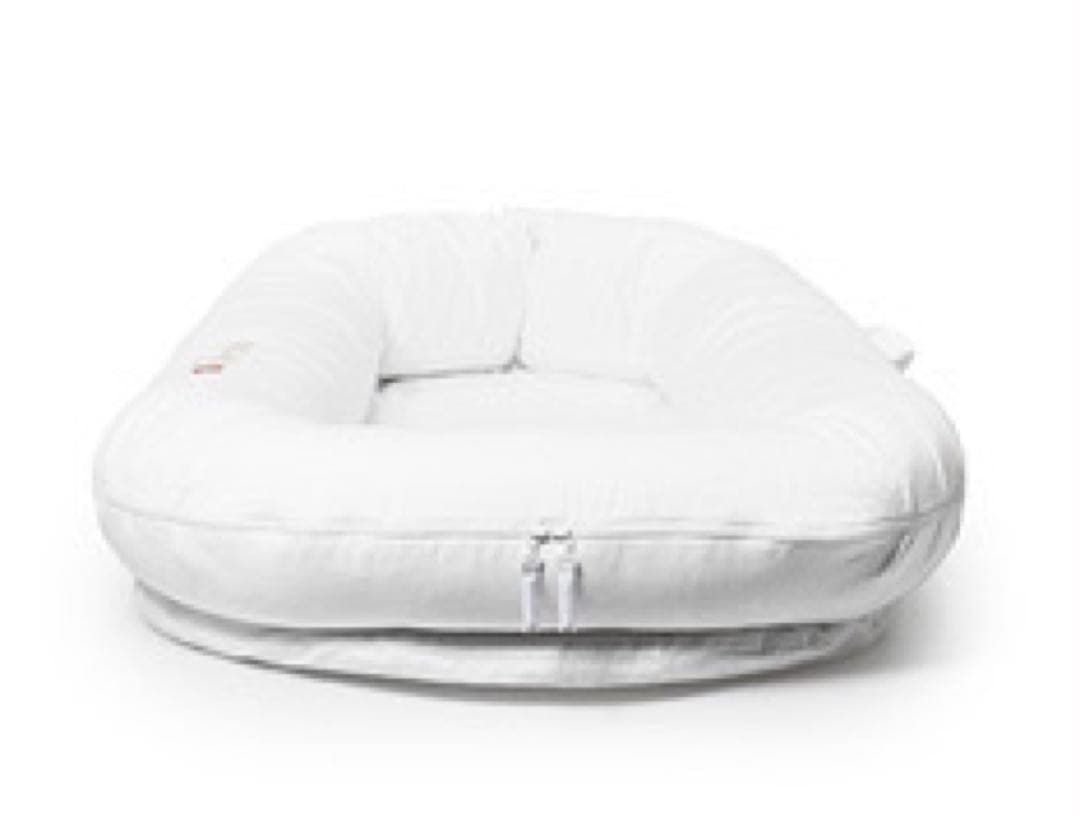 ドッカトット DockATot デラックス ベビーベッド 添い寝　トイアーチ