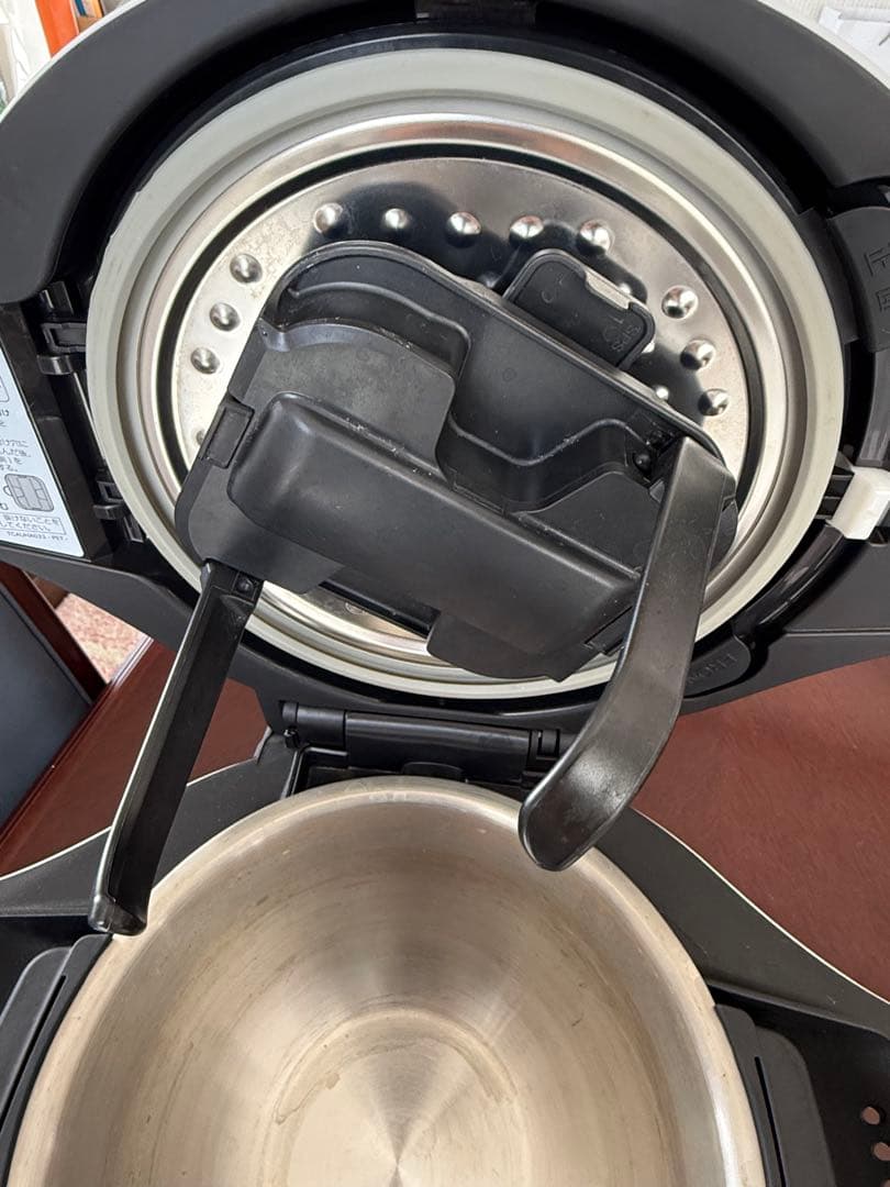 ヘルシオ ホットクック KN-HW24E-W 2.4L 2020年製