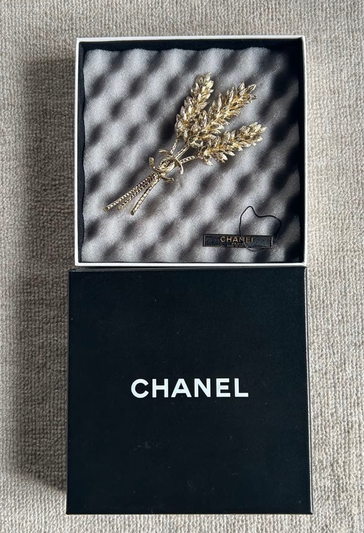 Ｙs　美品　CHANEL ゴールド 稲穂モチーフブローチ 希少　14cm