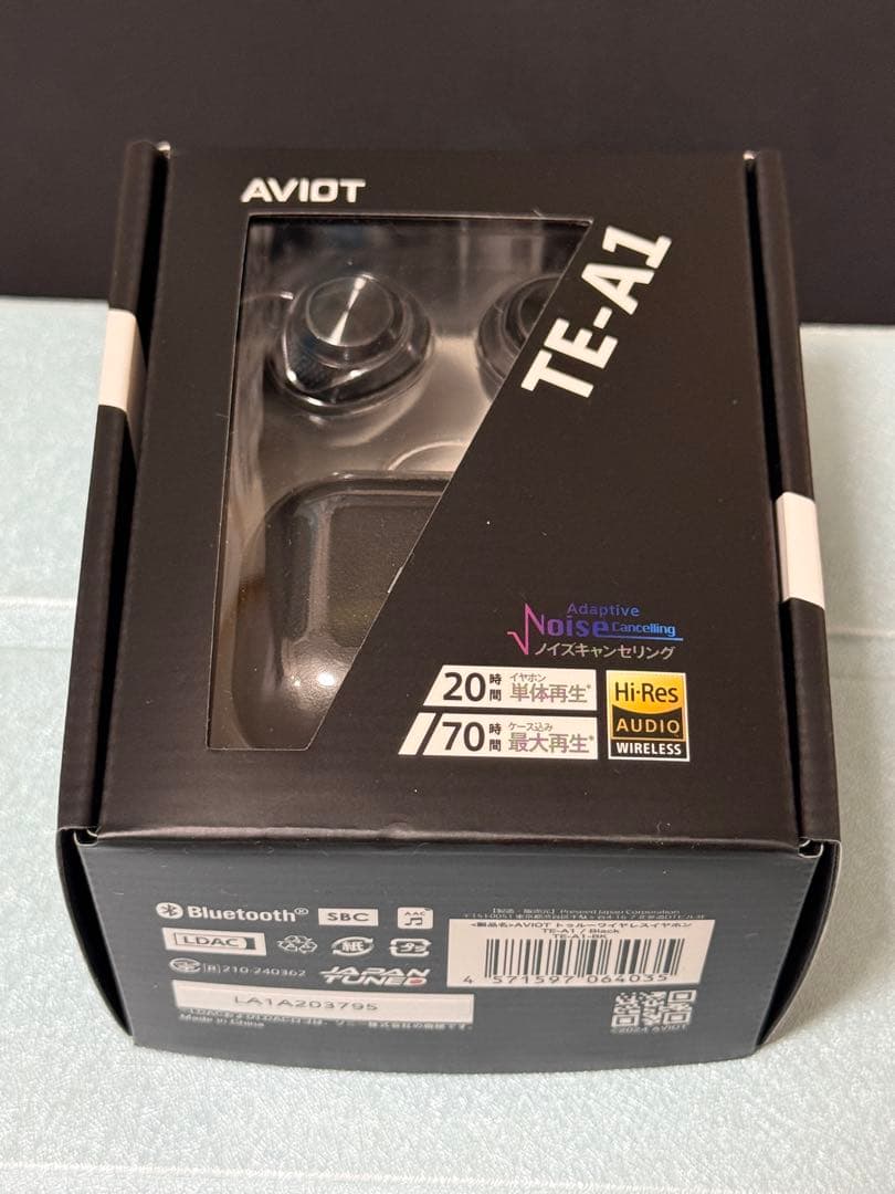 AVIOT TE-A1 ブラック　ワイヤレスイヤホン　ほぼ未使用