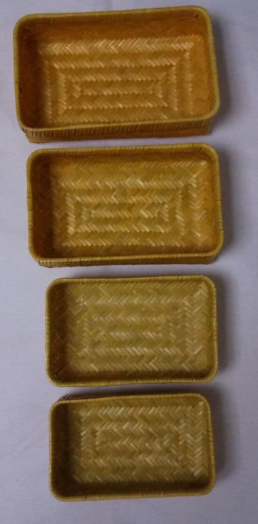 【鳥越すず竹細工】蓋つき竹かご（弁当箱・中小サイズ2個セット）　岩手県二戸町鳥越