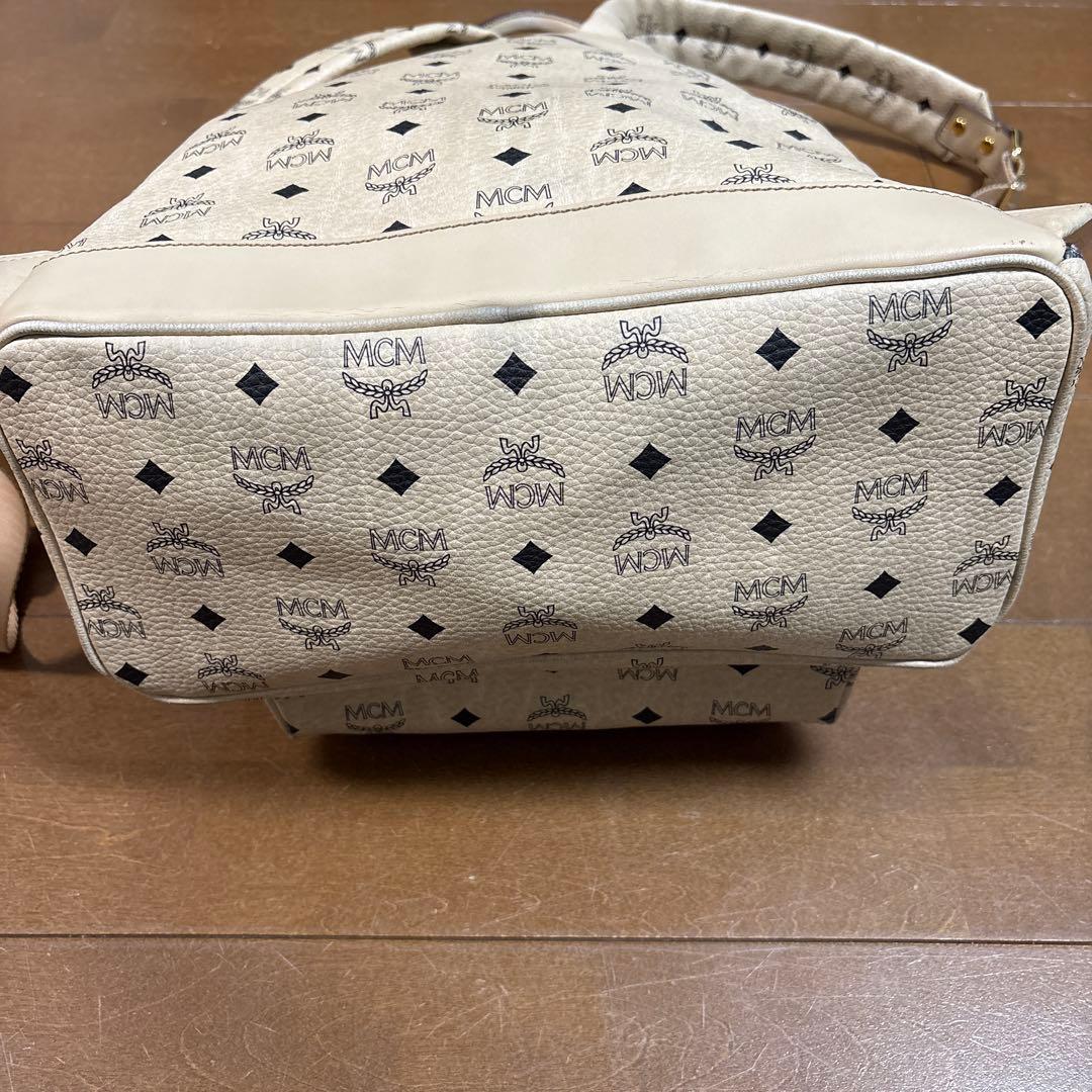 MCM バックパック　リュック　スタッズ