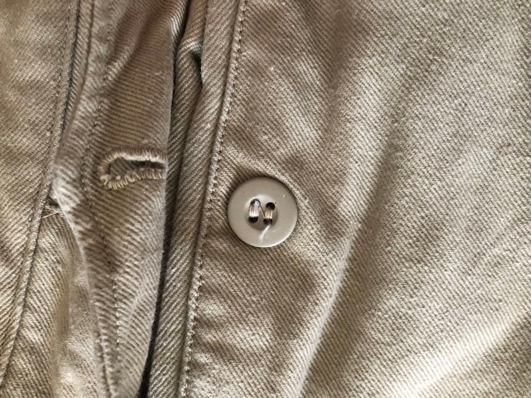 実物フランス軍m52 チノパン サイズ35