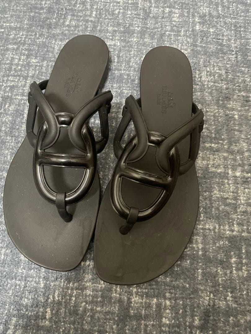 HERMES】シェーヌダンクル ラバーサンダル（ブラック）サイズ36／保存袋付き