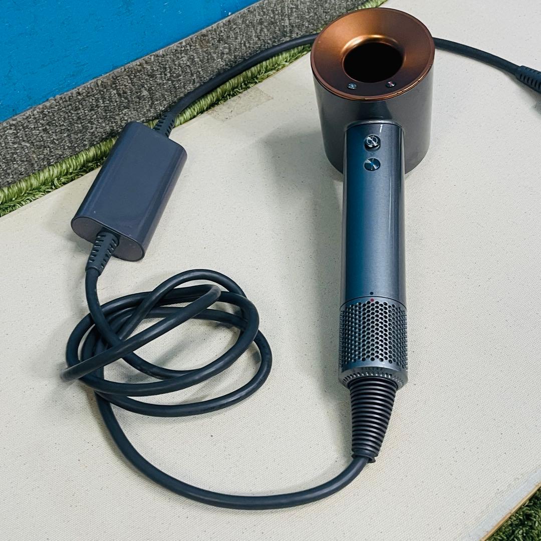 Dyson supersonicヘアドライヤー ブラック HD08動作品