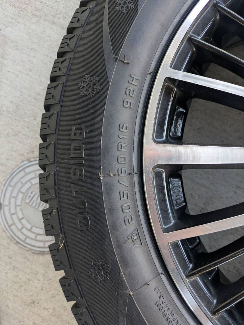 205/60R16 スタッドレスタイヤ・ホイールセット 16インチ