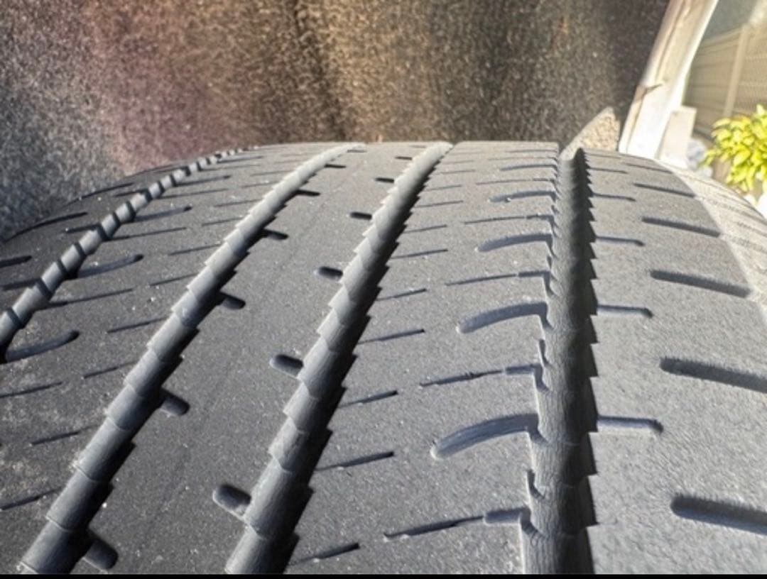 デリカd5 純正　18インチ タイヤホイール　4本セット