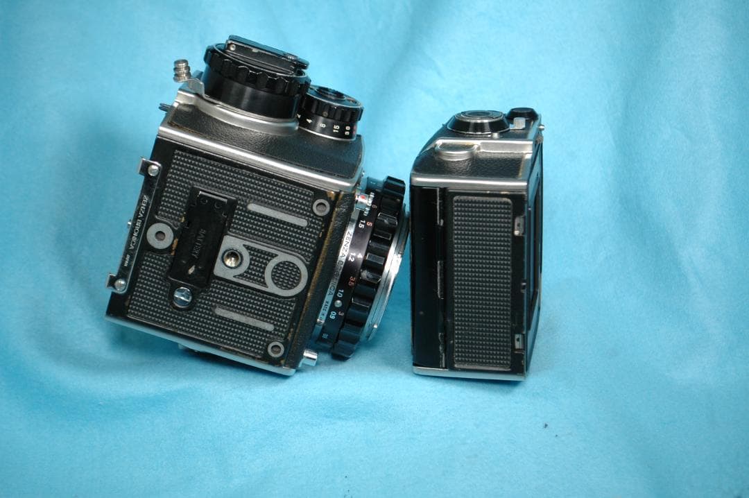 ZENZA BRONICA EC-TL 《動作品》
