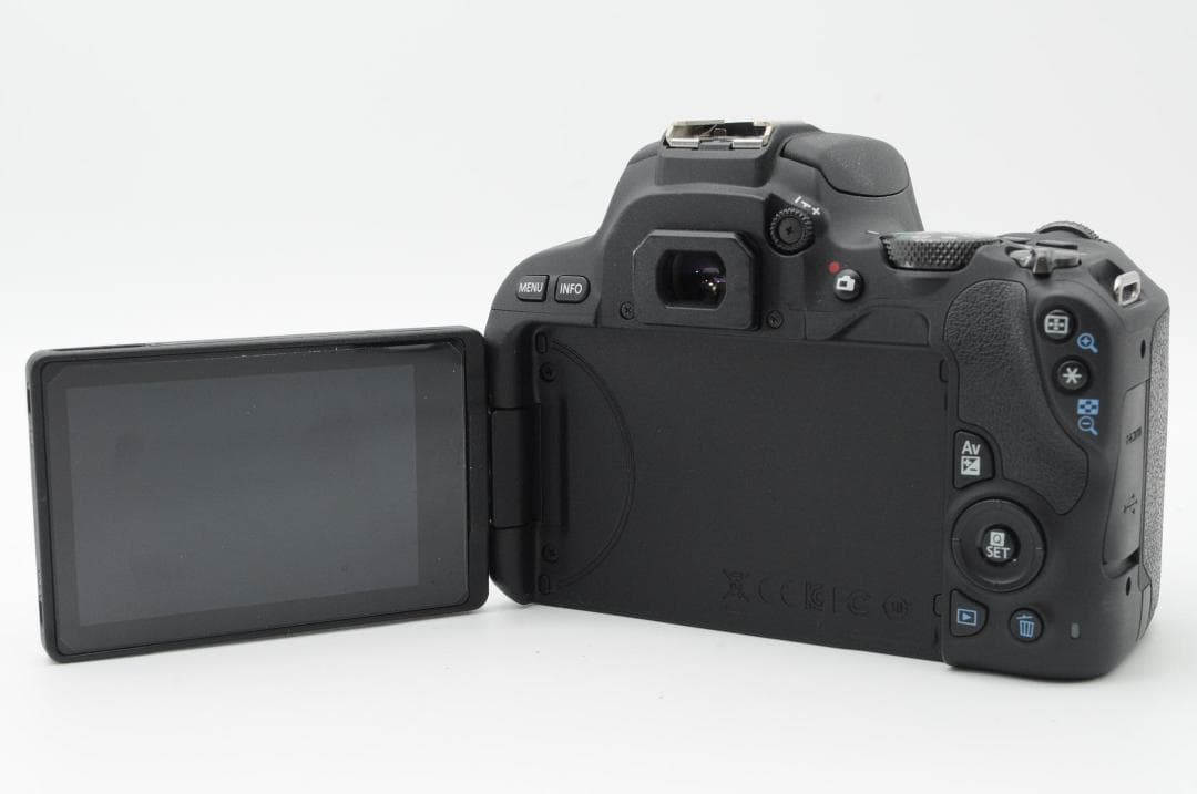 ☆ほぼ新品☆新生活応援☆ Canon EOS Kiss x9 ダブルレンズ