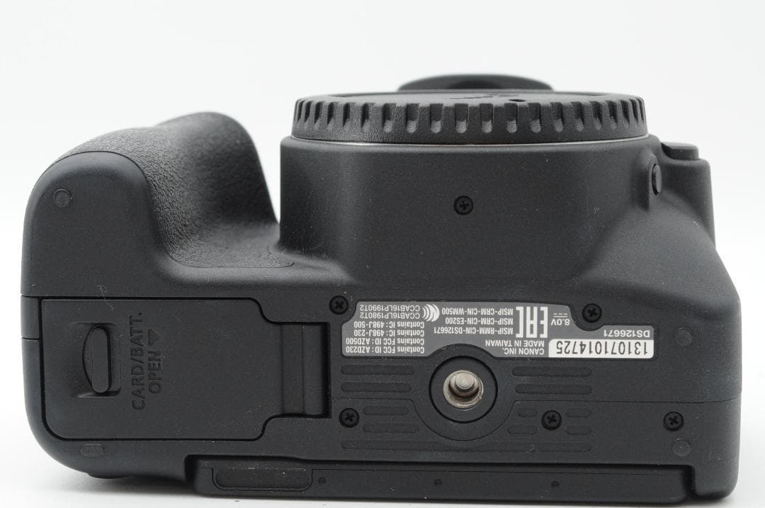 ☆ほぼ新品☆新生活応援☆ Canon EOS Kiss x9 ダブルレンズ