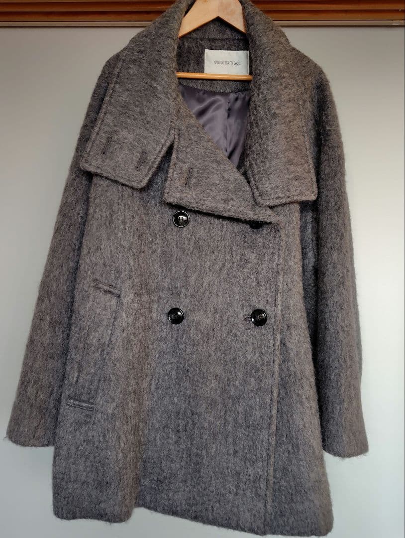 ナチュラルビューティーベーシック　スタンドネックシャギーミディコート