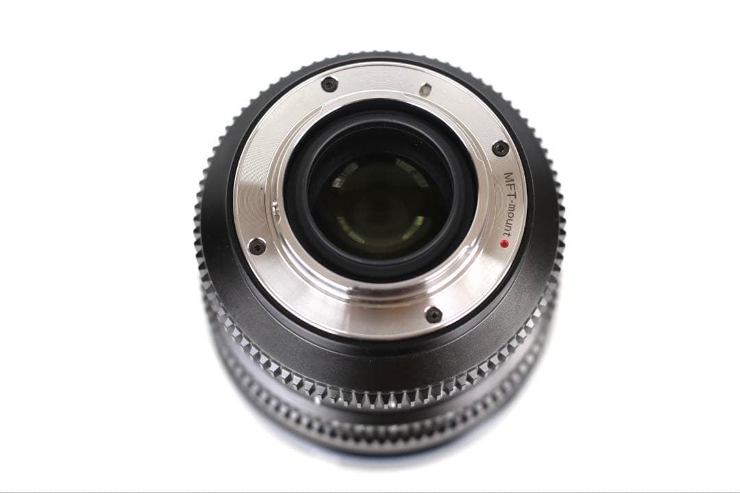 レンズ(単焦点) SIRUI 24mm T1.2 MFT(m43)