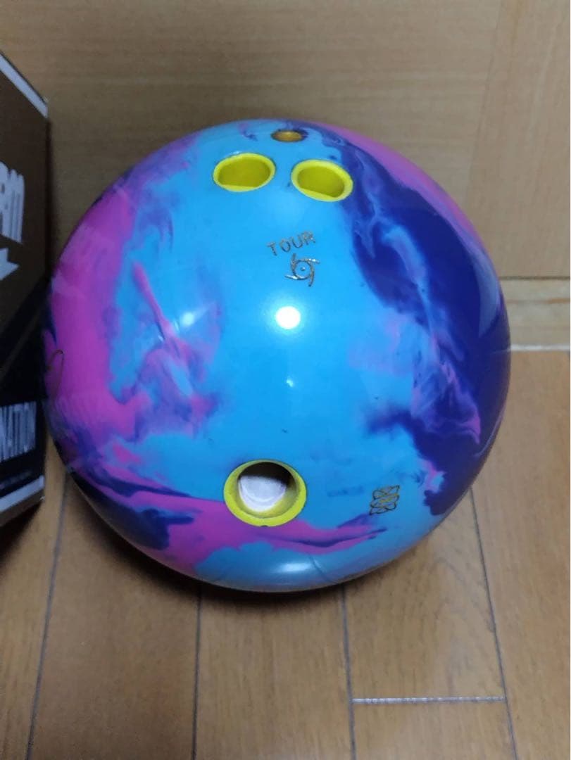 フィジックス　ツアー　ボウリングボール　15ポンド