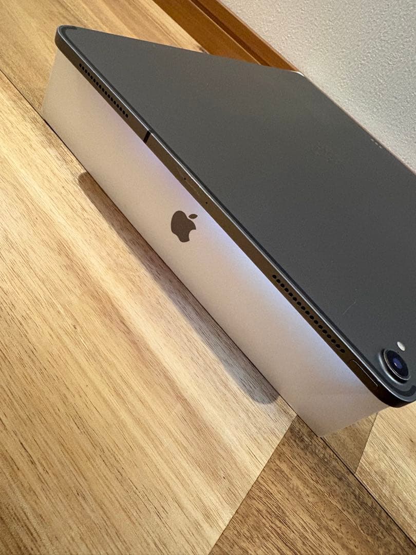 iPad Pro 12.9インチ/3世代/64GB/wifi/セルラー