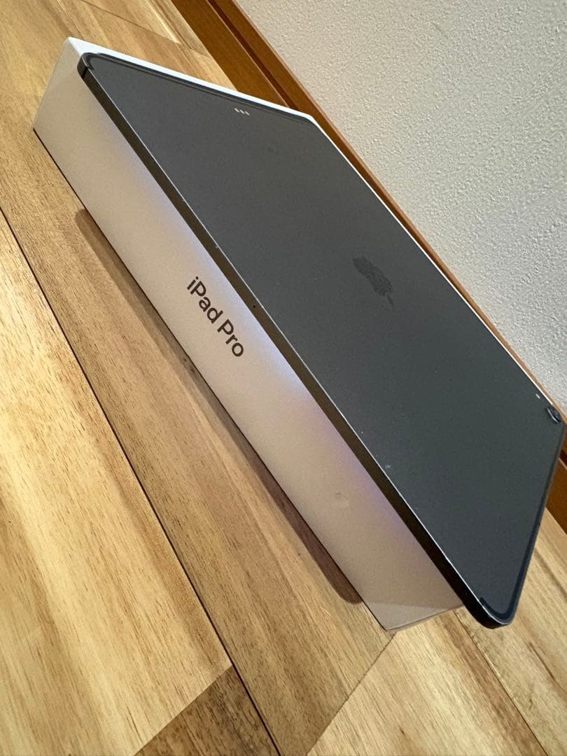 iPad Pro 12.9インチ/3世代/64GB/wifi/セルラー