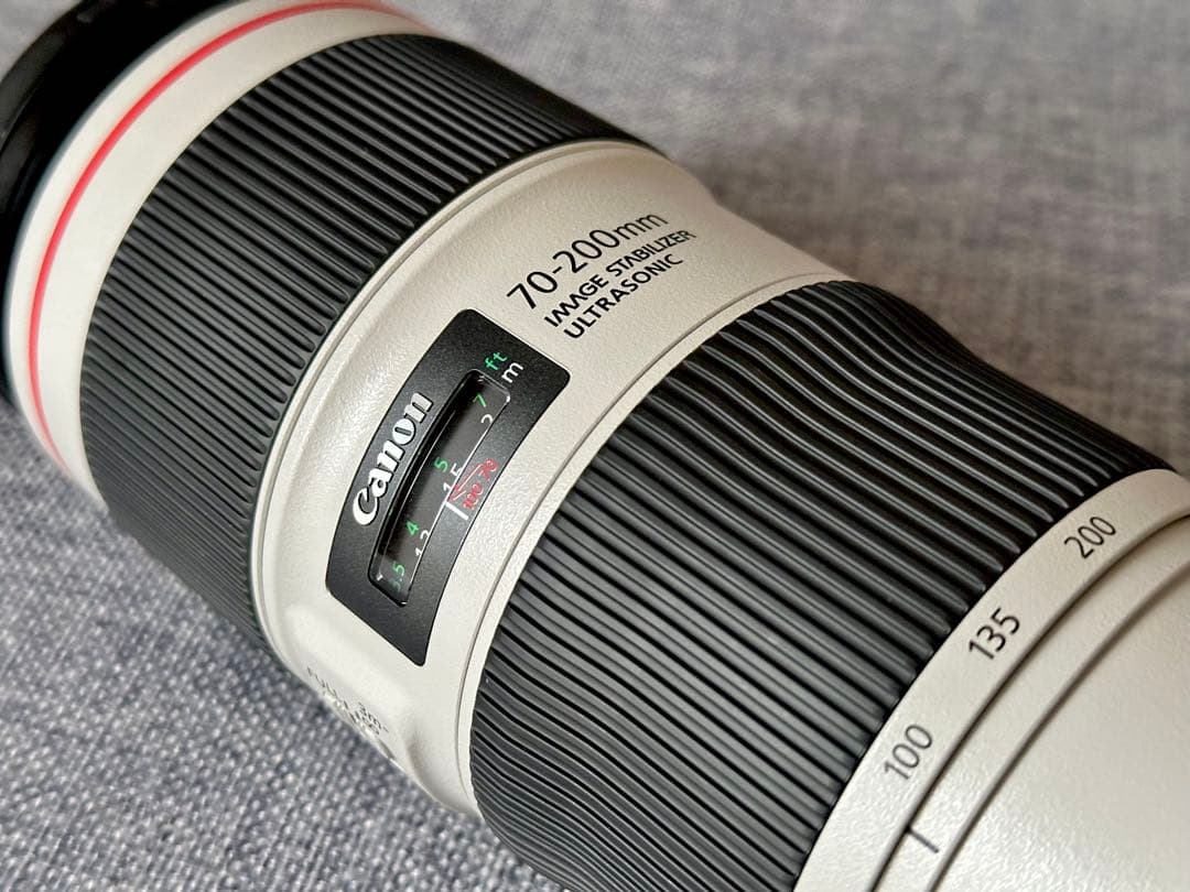 EF70-200mm F4L IS II USM 5月新品購入の美品