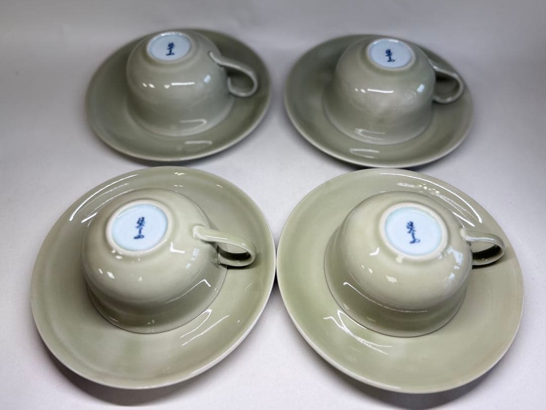 N 源右衛門 ティーカップ＆ソーサー4客陶芸家 青磁木の葉図 有田焼窯