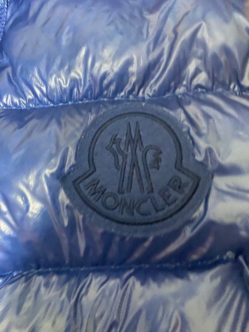 Moncler　ダウンベスト　HELSINKI　ヘルシンキ
