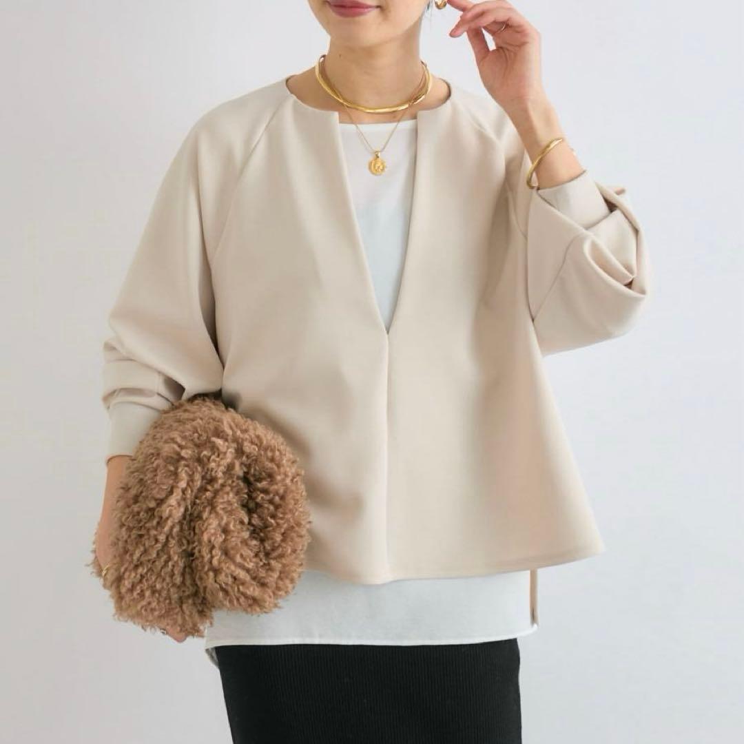 未使用　リヴドロワ　キーネックダンボールプルオーバー　ライトベージュ