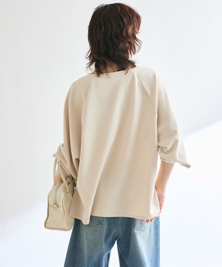 未使用　リヴドロワ　キーネックダンボールプルオーバー　ライトベージュ