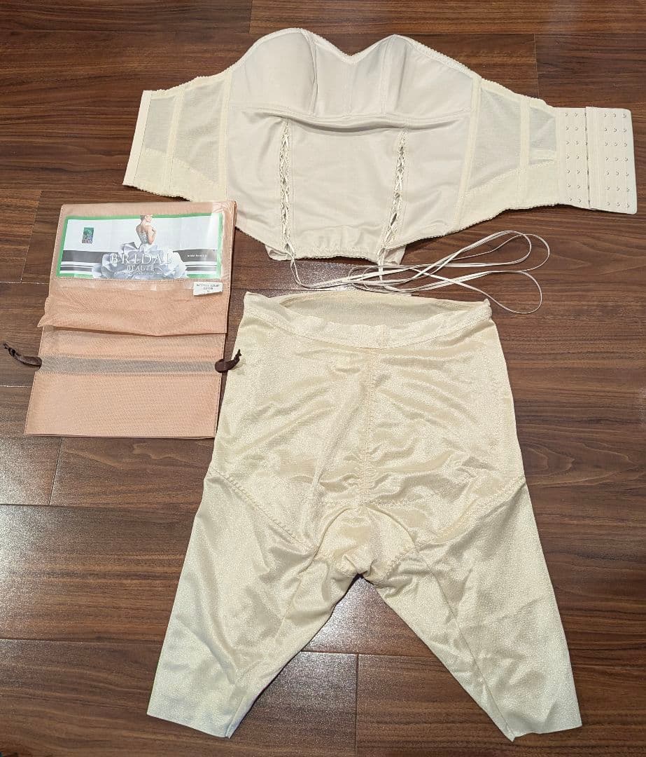 アウラノーヴァBRIDAL BEAUTE ブライダルインナー E75