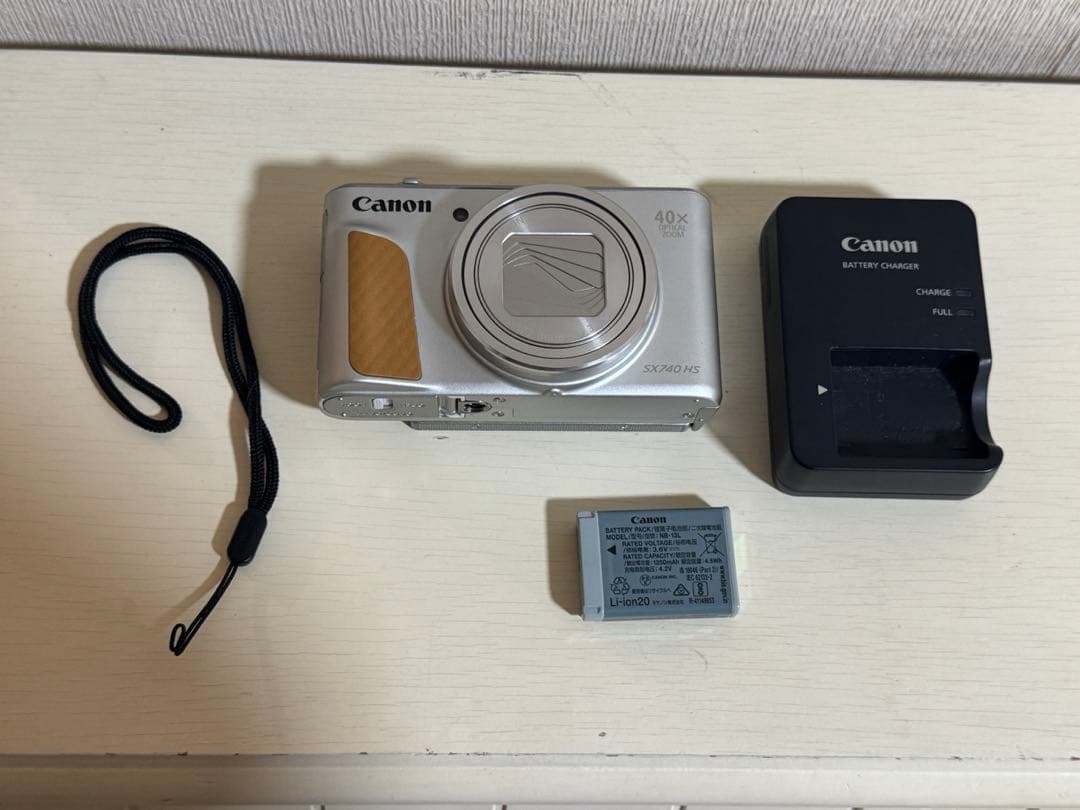 デジタルカメラ CANON SX740 HS