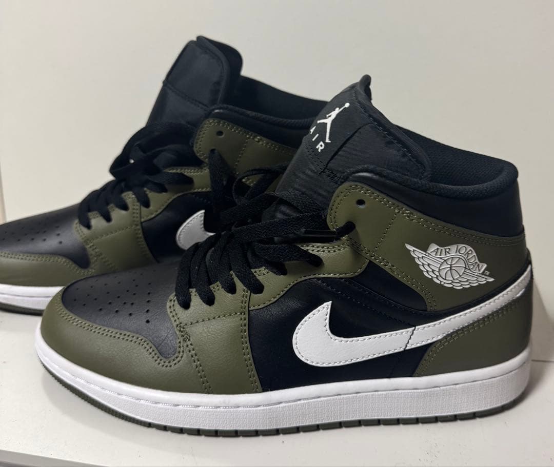 Air Jordan ジョーダン ミドル　オリーブ/ブラック