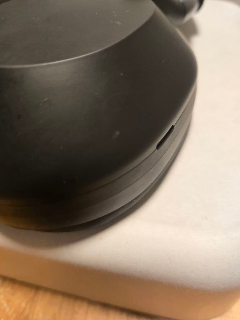 ヘッドホン SONY WH1000X-M5