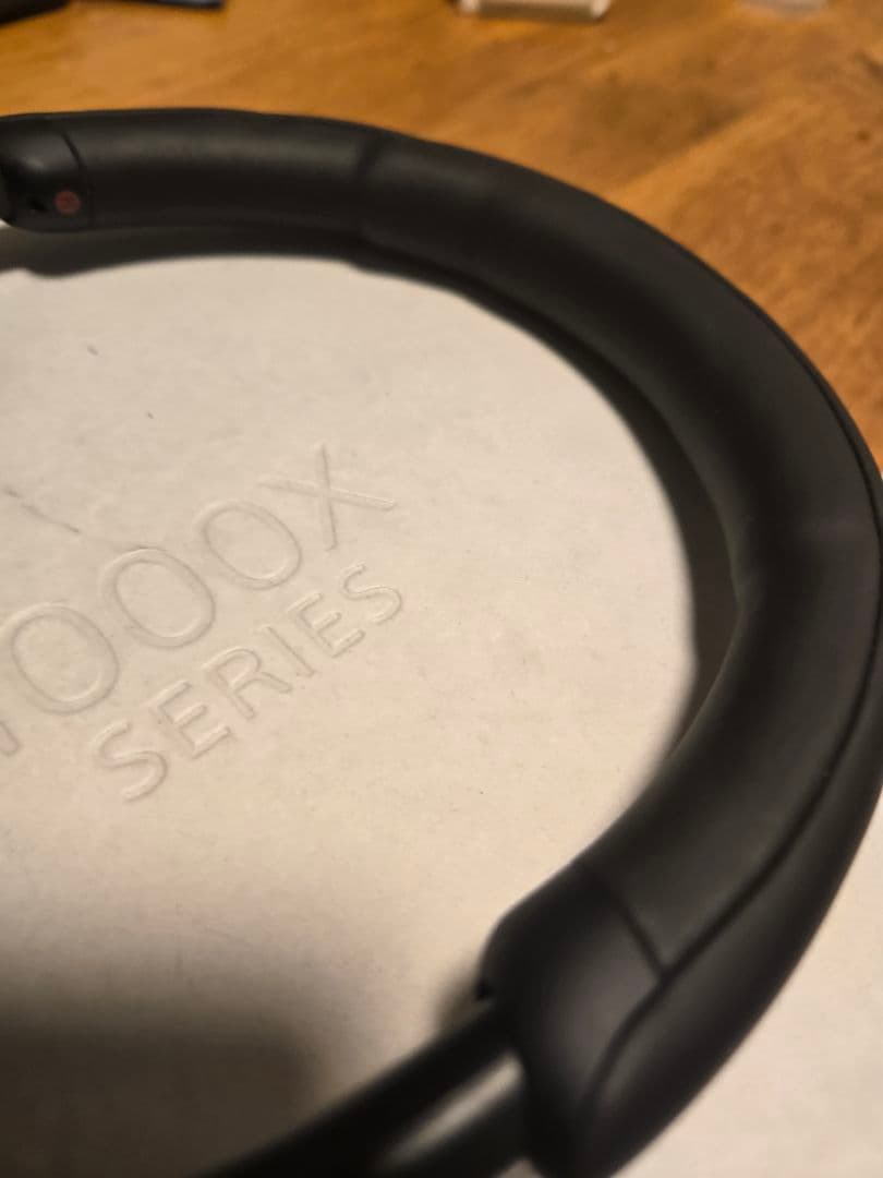 ヘッドホン SONY WH1000X-M5