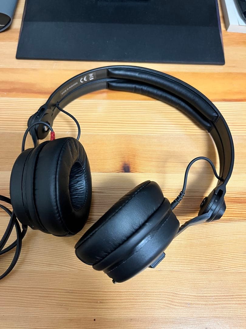 ヘッドホン Sennheiser HD25
