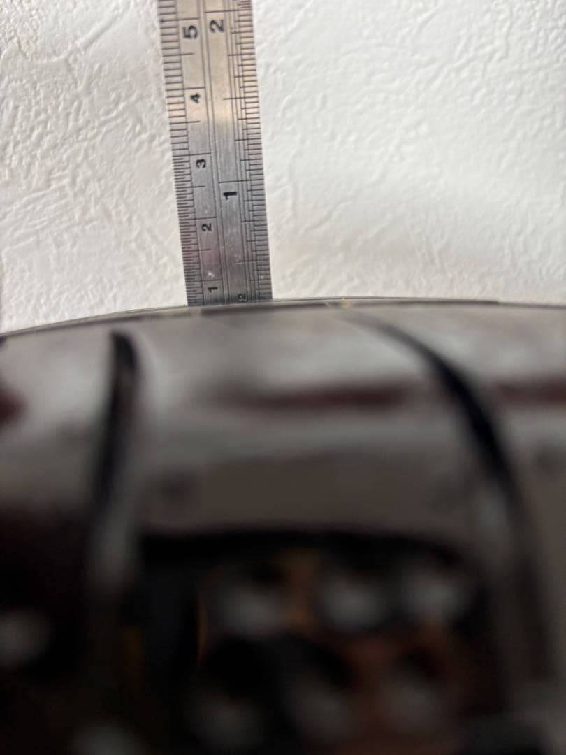 25年製60プリウス 純正アルミホイール タイヤセット4本　195/50R19