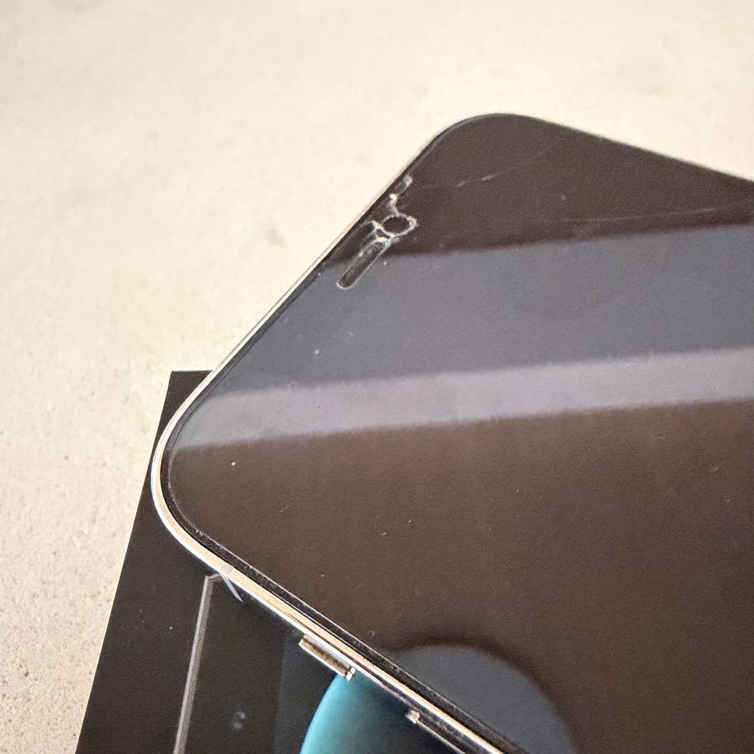 iPhone 12 pro シルバー 256 GB Softbank 箱あり