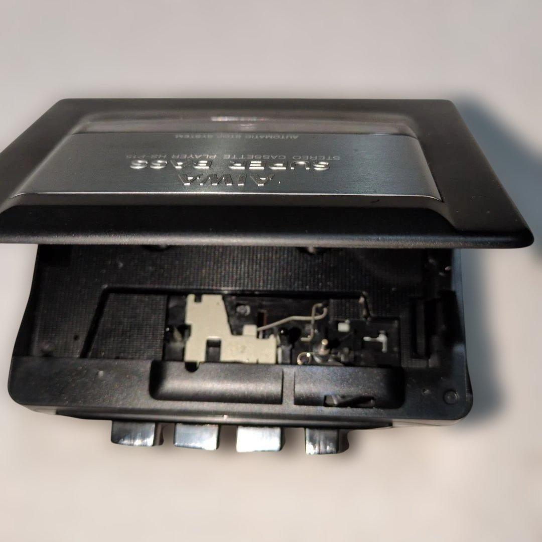 AIWA HS-P15 カセットプレーヤー SUPER BASS 45年経ても