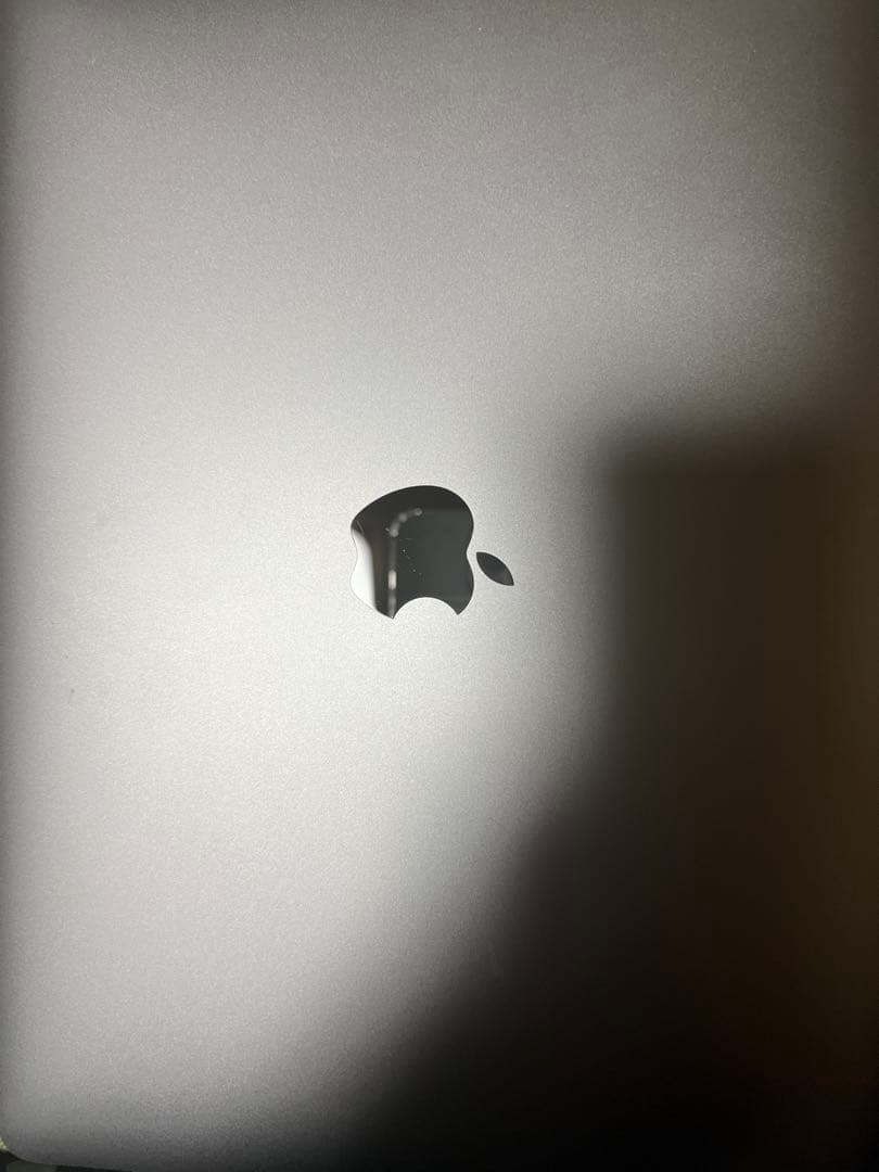 MacBook pro 2020 13インチ 250GB