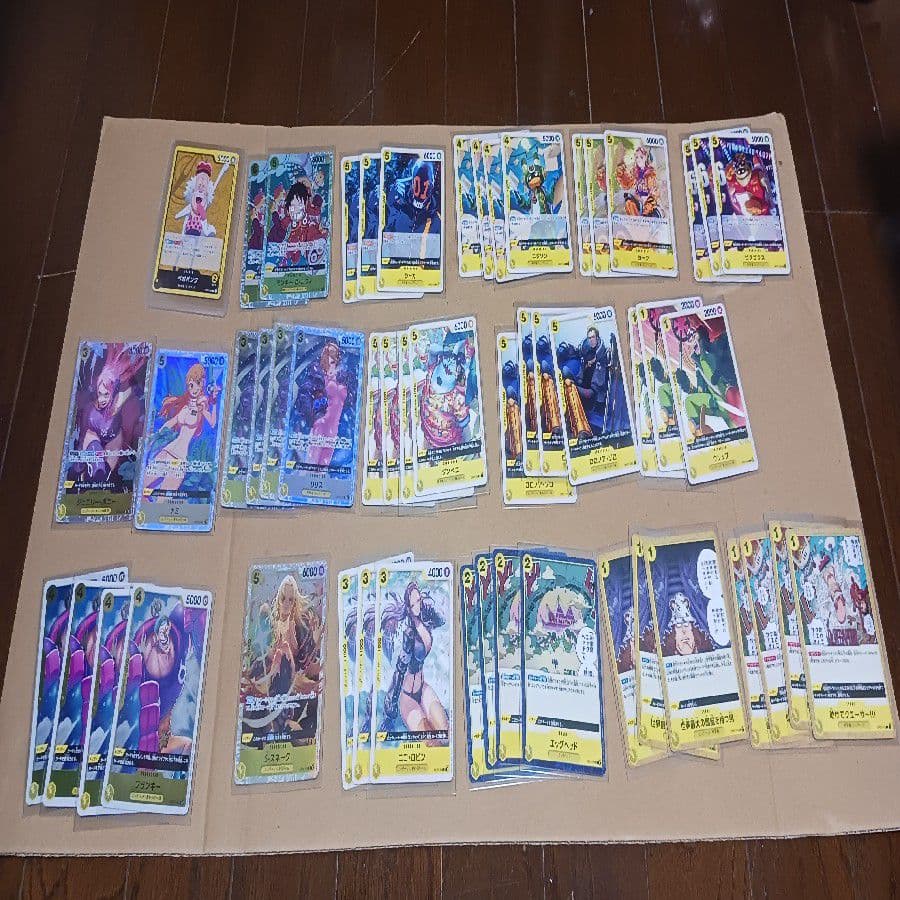 ワンピースカード引退品、約5000枚