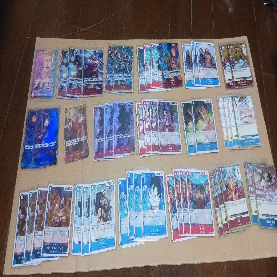 ワンピースカード引退品、約5000枚