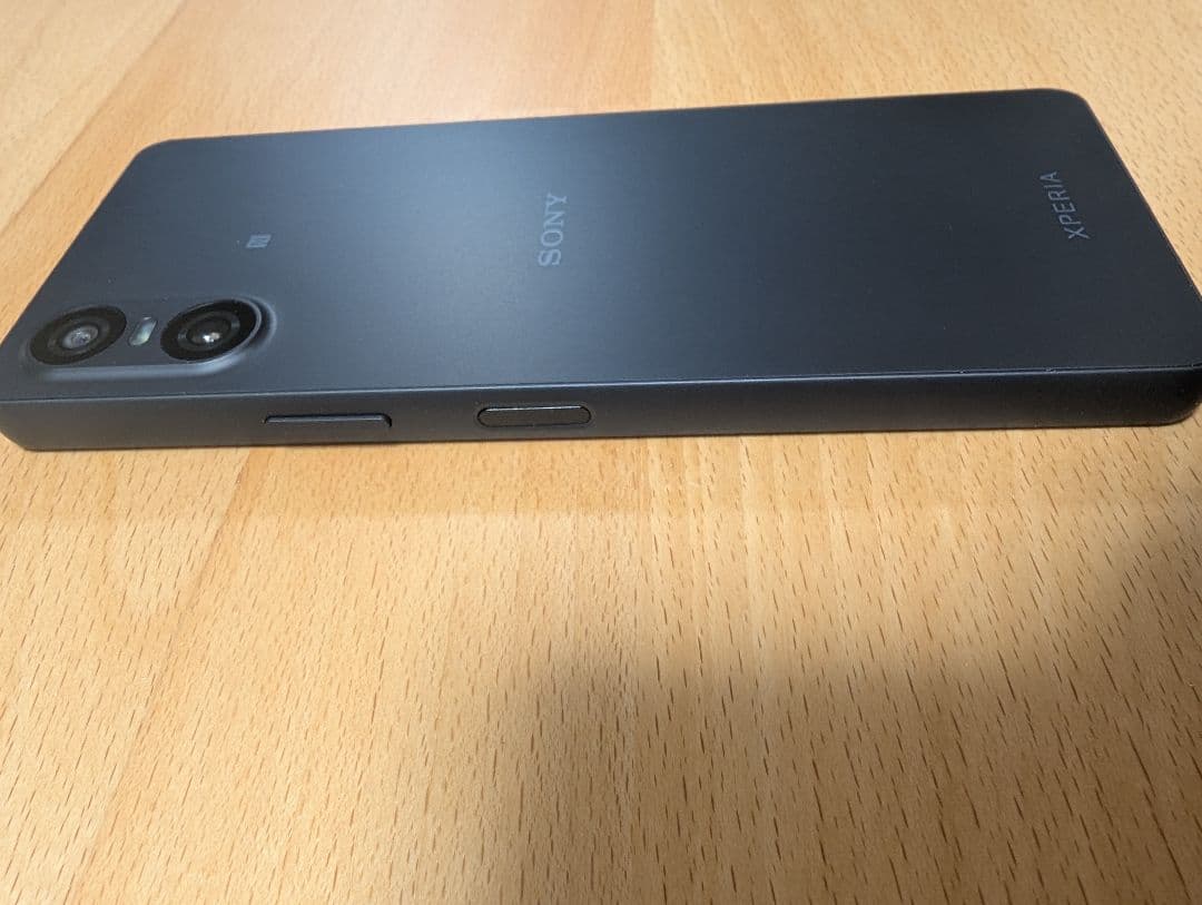 ほぼ新品 Sony Xperia 10 VI ブラック