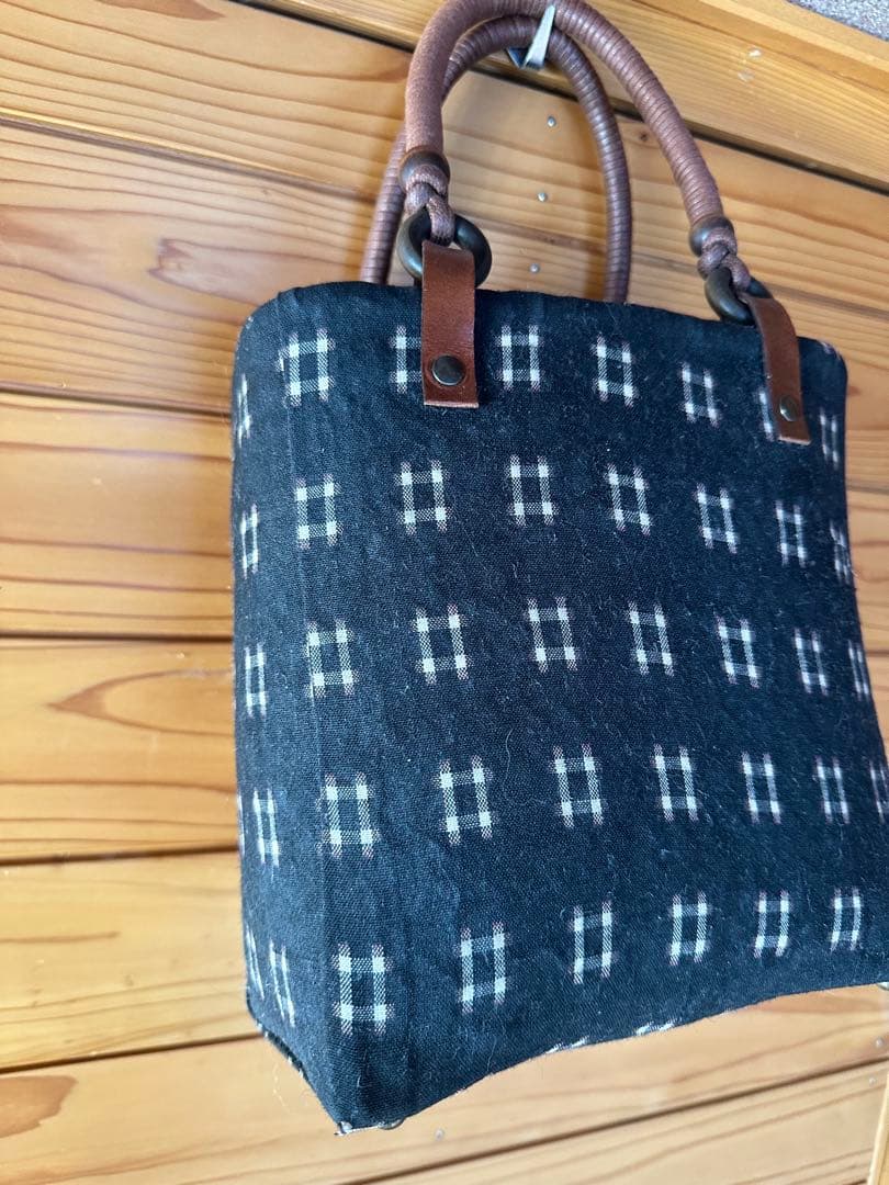 一閑張り　オシャレハンドル底鋲付き2点セット