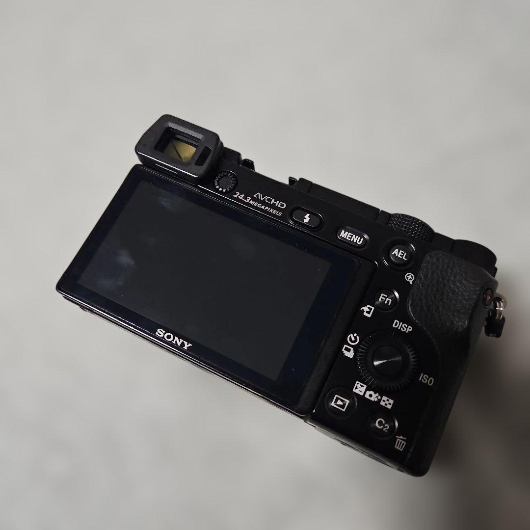 SONY α6000 ダブルズームレンズキット ILCE-6000Y