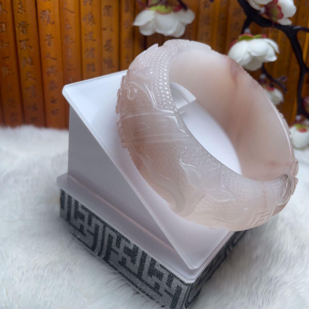 （62.5mm）天然石無処理【✨精品彫刻 梅蘭竹菊】 石英岩玉 パワーストーン