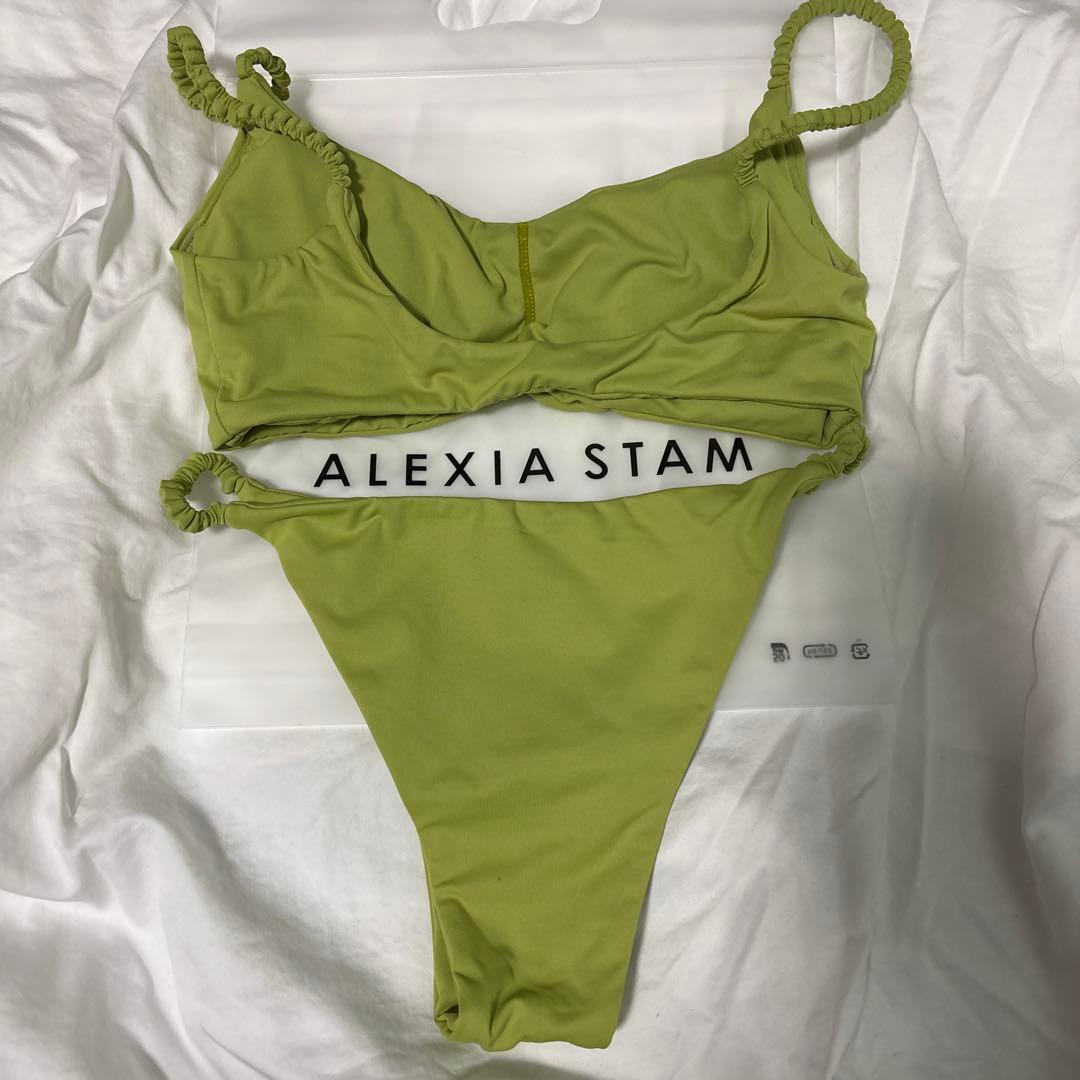 アリシアスタン　上下セット